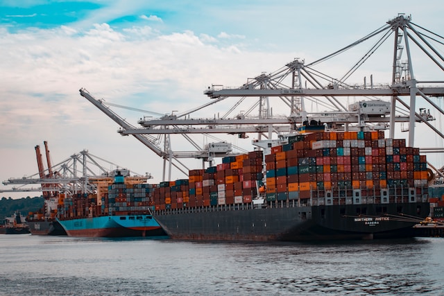 Transport maritime de conteneur - maillage des ports territoriaux - Verveine Consulting